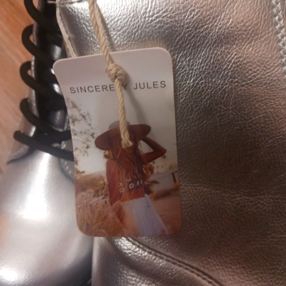 SINCERELY JULES Metallic Silver Combat Boots Size 7.5 - Picture 3 of 7